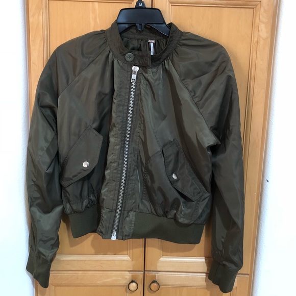 Free People Jackets & Blazers - Free People Bomber Jacket size xs